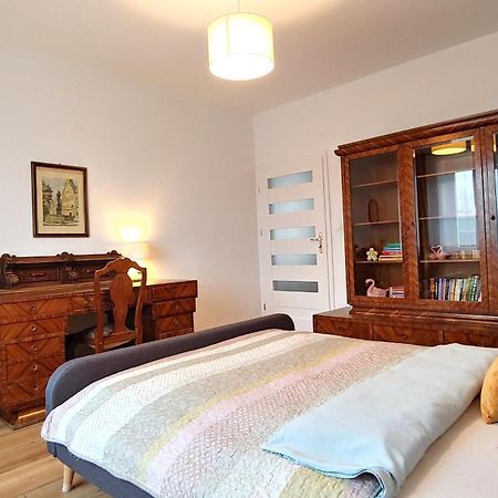 Apartament Chopin Gliwice Apartment Bagian luar foto